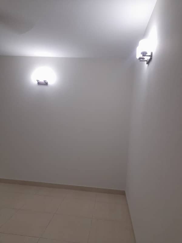 3 Bed 10 Marla Apartment for Rent in Sect-F, Askari-10, LHR 19