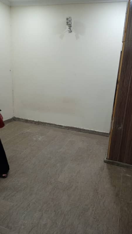 3 Marla 2nd Floor New Flat For Rent In Mb Military Accounts College Road Lahore 5