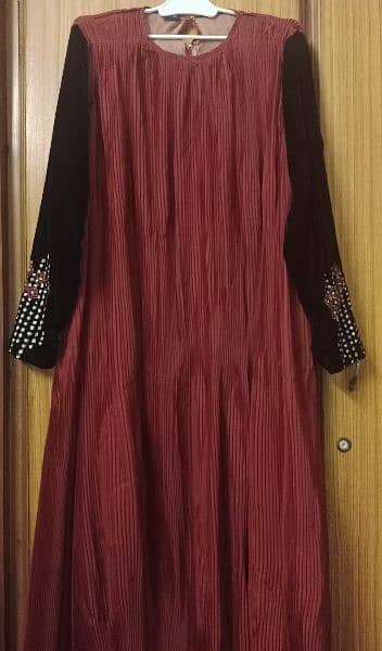 Lulusar Pleated dress with embellished sleeve . 1
