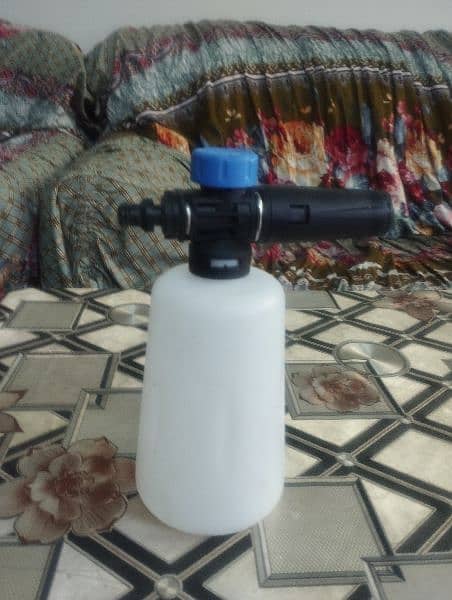 Pressure Washer Bottle 1
