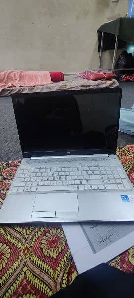 Hp laptop for sale 8