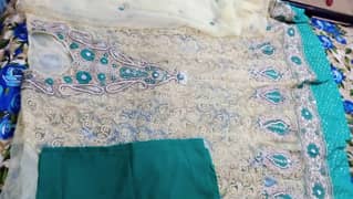 embroideric beautiful suit 0