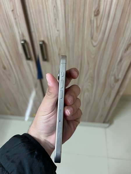 IPhone 15 pro non pta 5