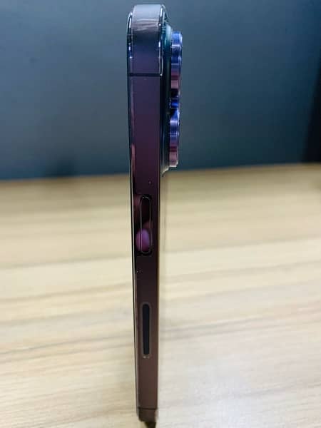 iPhone 14 Pro 128 GB Deep Purple 2