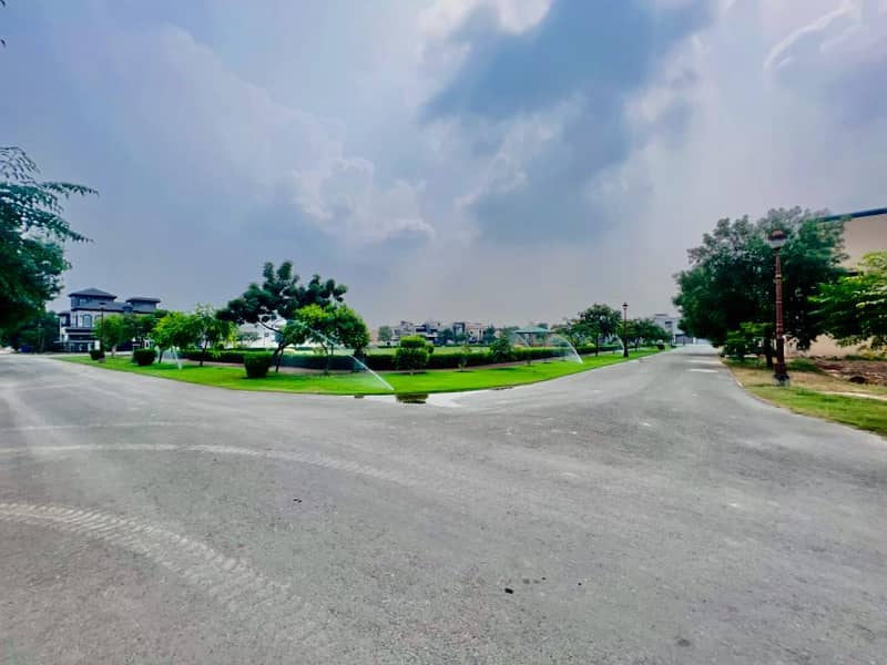1 Kanal Residential Plot Available For Sale In Lake City Sector M3 8