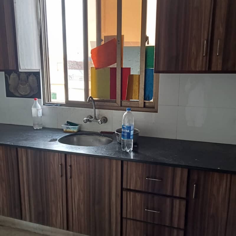 Johar Town Apartment available for rent 2