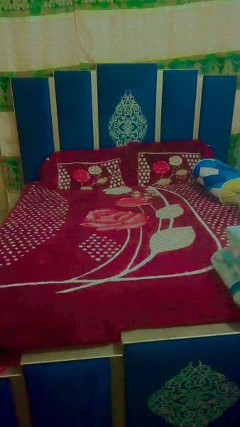 new bed just 3 month use 9