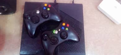 Xbox 360 E slim 500gb(Uk imported)