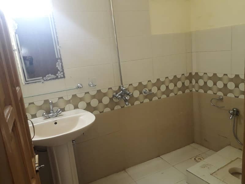 Double Storey House For Sale In Habibullah Colony 2