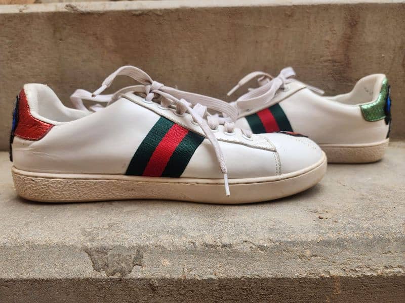 Gucci sneakers . size :8 2