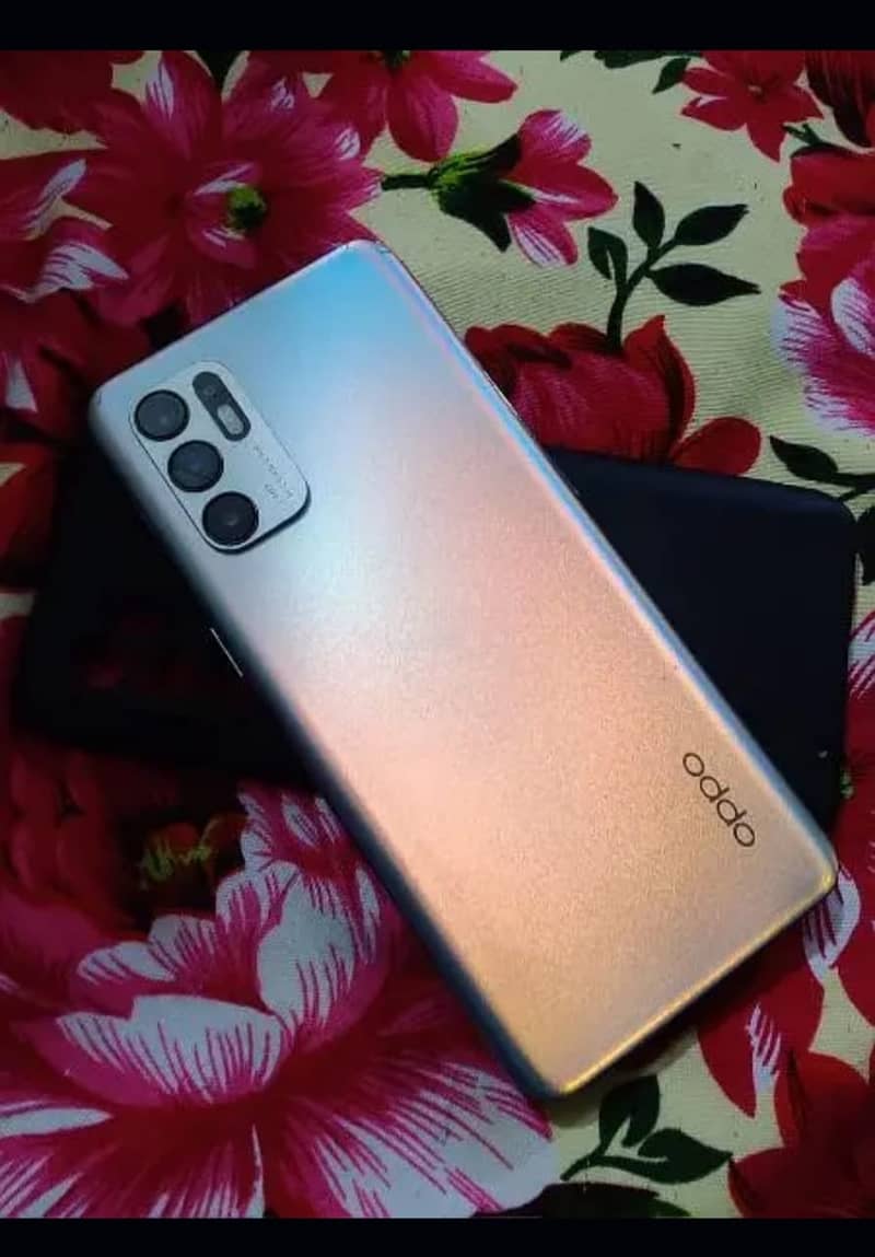 Oppo Reno 6 in immaculate condition 2