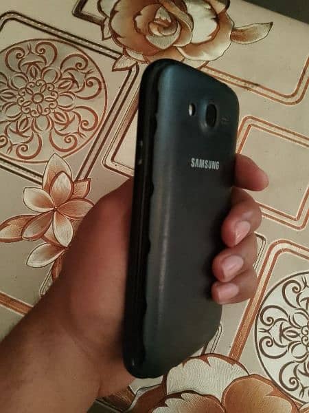 Samsung Galaxy Grand Neo Plus 4