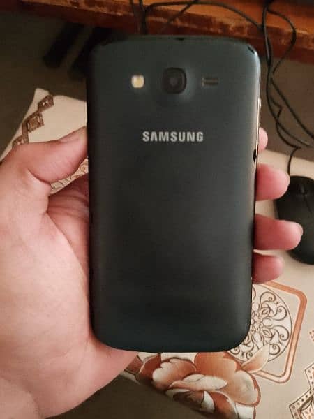 Samsung Galaxy Grand Neo Plus 5