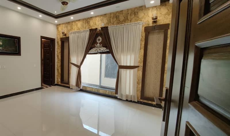 10 Marla Brand New House For Sale In Johar Block Bahria Town Lahore 2
