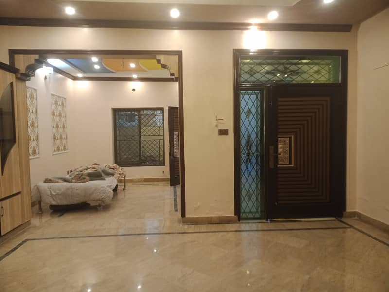 5 MARLA BRAND NEW HOUSE AVAILABLE FOR SALE IN JOHAR TOWN 6