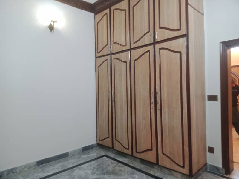 5 MARLA BRAND NEW HOUSE AVAILABLE FOR SALE IN JOHAR TOWN 11