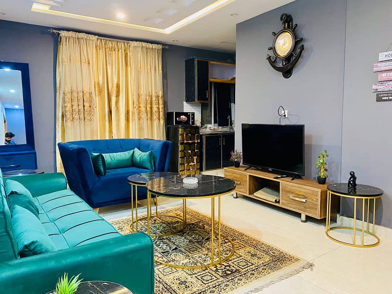 One bedroom flat for short stay like (3s4hrs ) for rent in bahria town 4