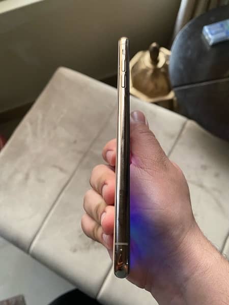 iPhone Xs max Factory Unlocked Non Pta 5