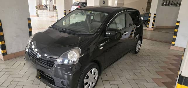 daihatsu mira black colour