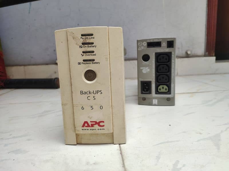 APC ups 2 piece 4