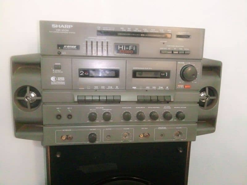 Antique SHARP AUDIO SYSTEM 2