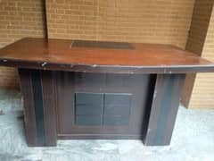 Large size office table