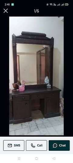 dressing table condetion 8/10