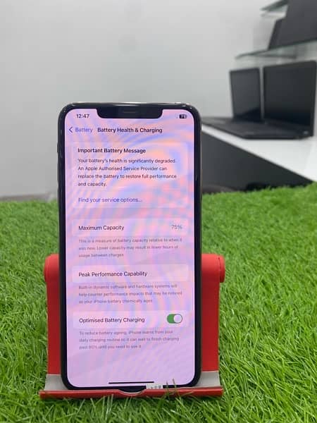 iPhone 11 Pro Max 256gb PTA Approved 5