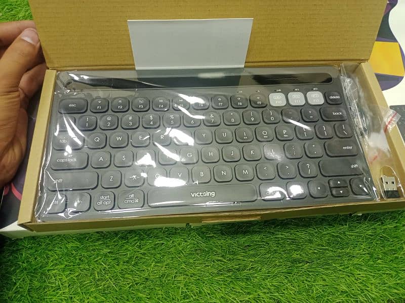 victsing wireless keyboard Bluetooth rechargeable keyboard 1