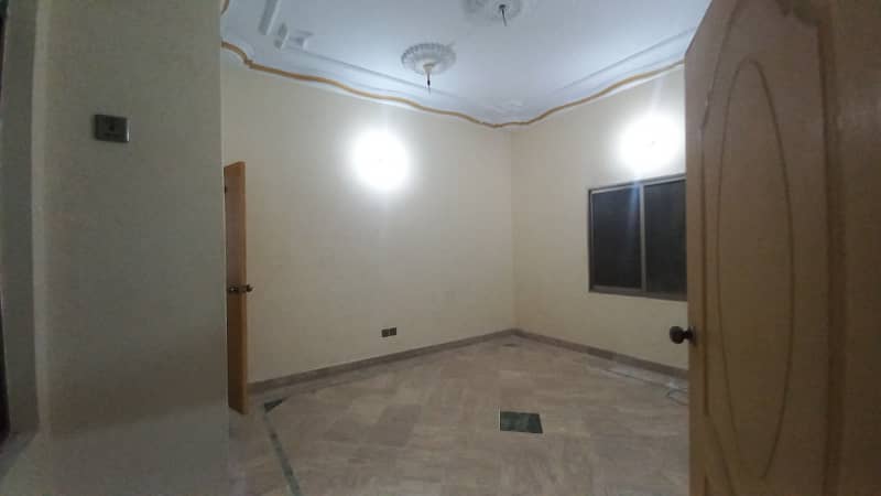 PRIME LOCATION PORTION IN GOOD CONDITION OF GULSHAN-E-IQBAL 2 AYAZ TOWN 2