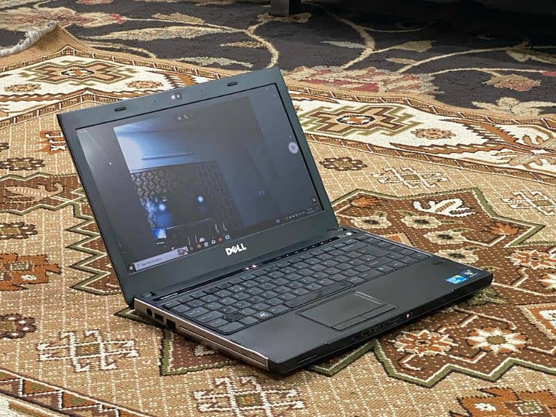 Dell Laptop i5 460M 8