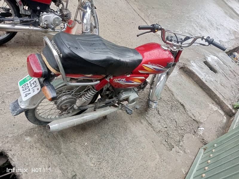 Road Prince 70 2019 Model Lahore Number 4