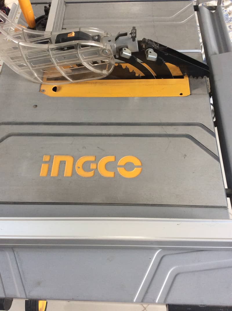 INGCO Table Saw (TS-15008) 3