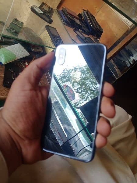 Iphone XS for sale 4