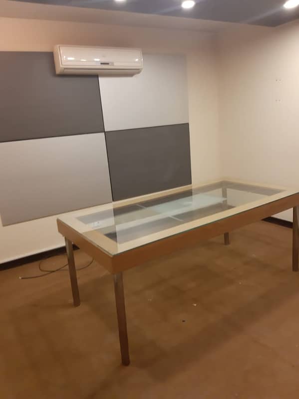 NEAR 26 STREET VIP SMALL FURNISHED OFFICE FOR RENT WITH LIFT BACK UP GENERATOR WITH GLASS CHAMBER AC ALL FURNITURE INCLUDING RENT ALMOST FINAL NOTE 1 MONTH COMMISSION RENT SERVICE CHARGES MUST 24