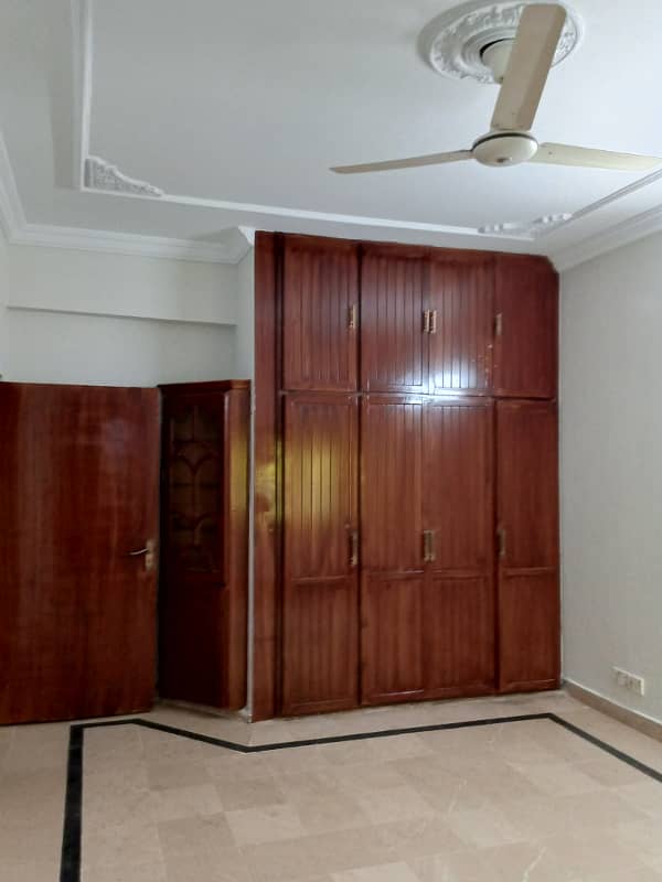 Three bedroom apartment for sale in g 11 3 main ibne Sina road 11
