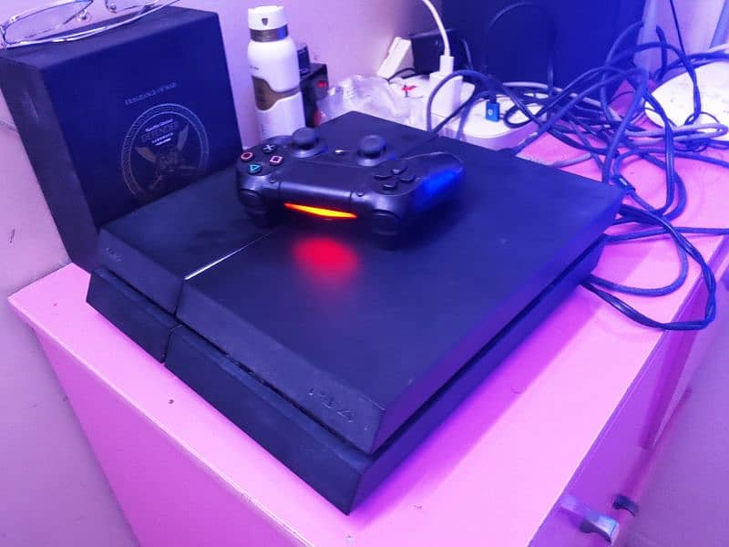 ps3 500gb slim and ps4 1200 series fat 1tb awsomw condition 2