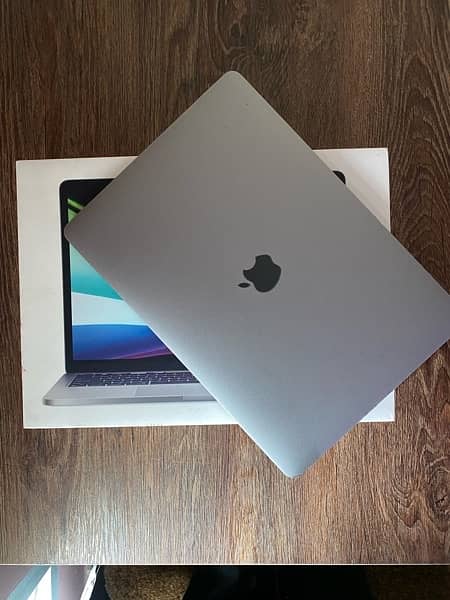 Apple Macbook Pro M1 8/512gb 1