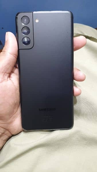 Samsung S21 plus 0