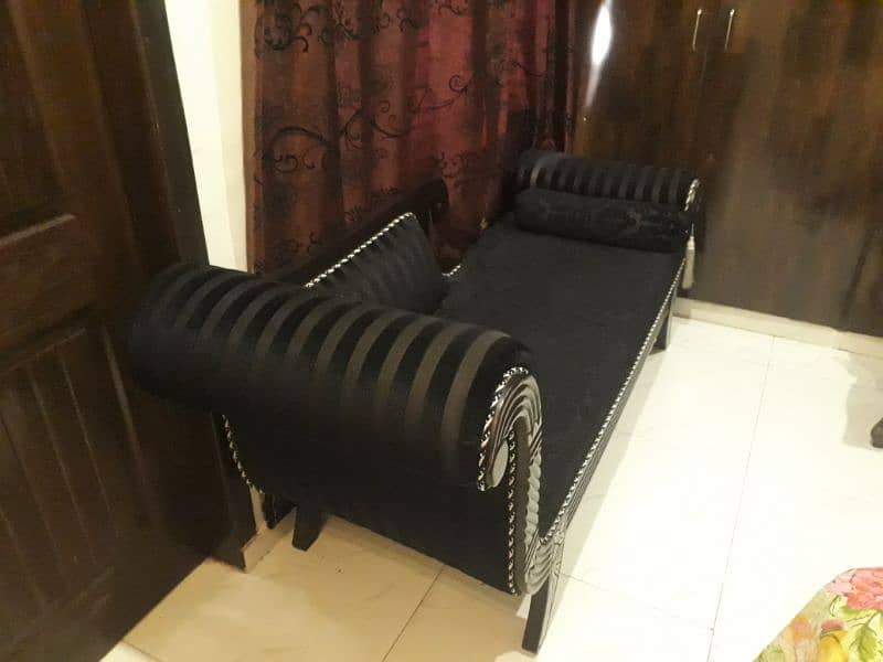 dewan sofa black elegant design 1
