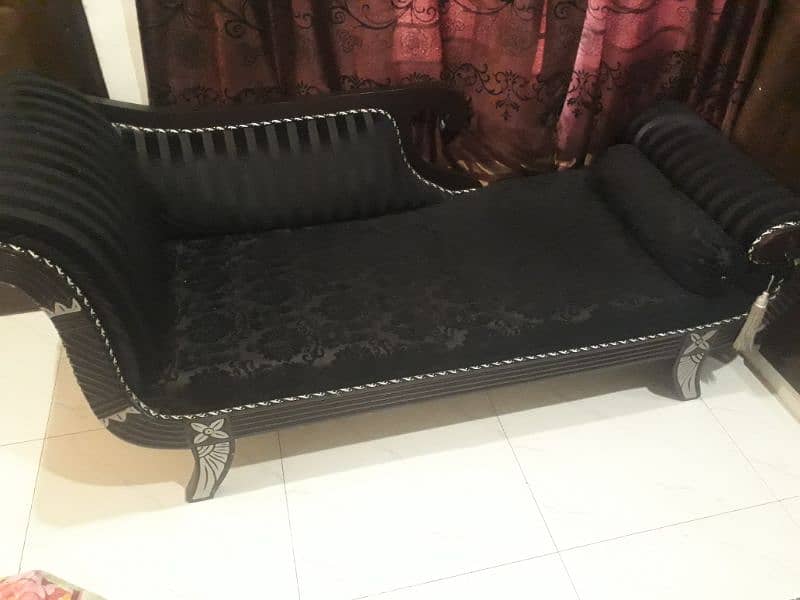 dewan sofa black elegant design 2