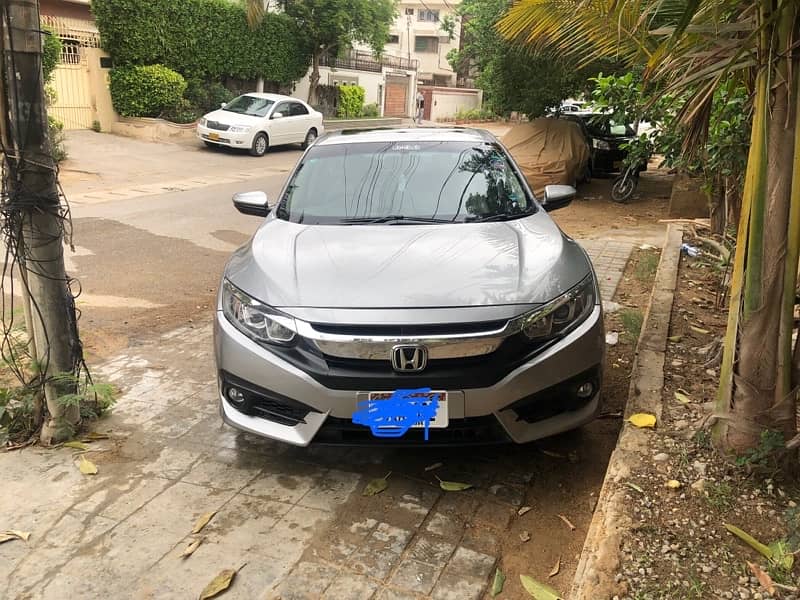 2019 civic with sunroof 1