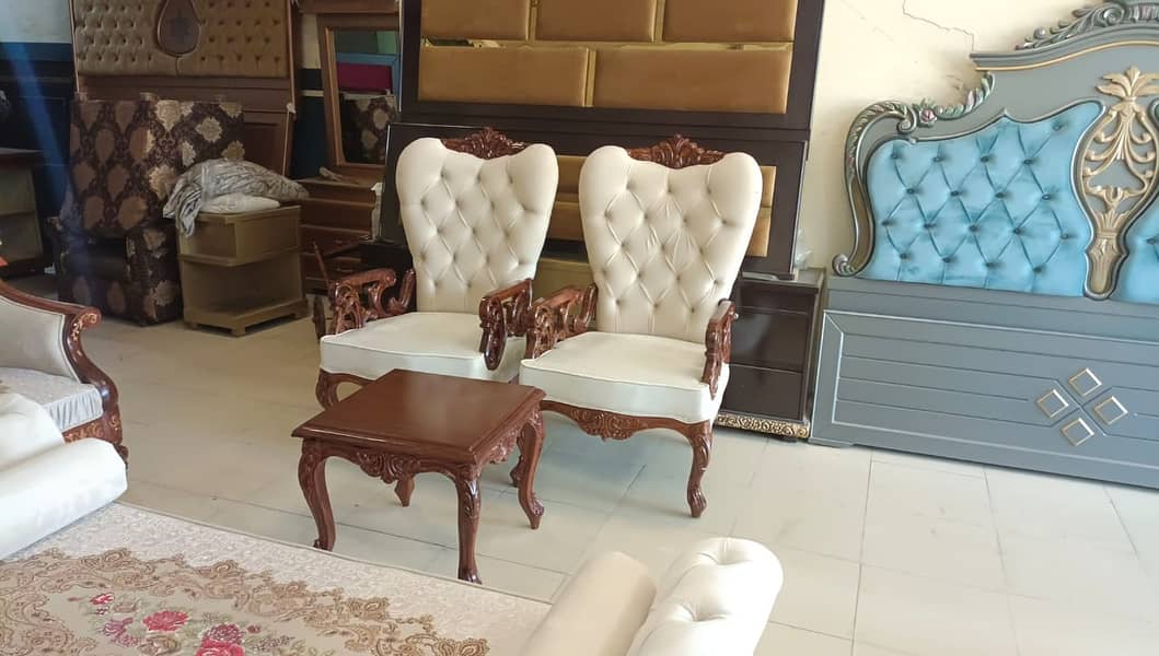 Room Chairs / Bedroom Chairs / Luxury Chairs 5