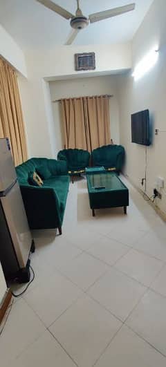 B-17 2bed Daily basis fully furnished Flat available for rent