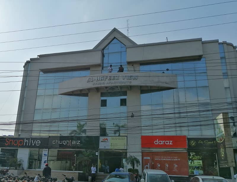 Ideal 520 SqFt Office for Rent adjacent to Main Boulevard Gulberg Lahore 1
