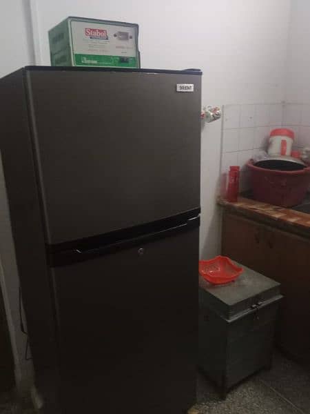 fridge for sale very good condition 4