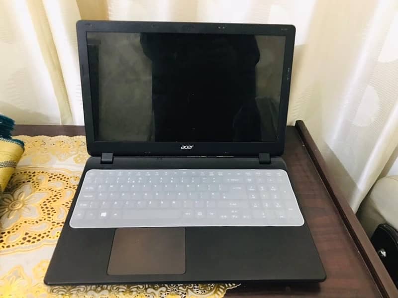 Laptop/Acer/250 Hdd/128SSd 6