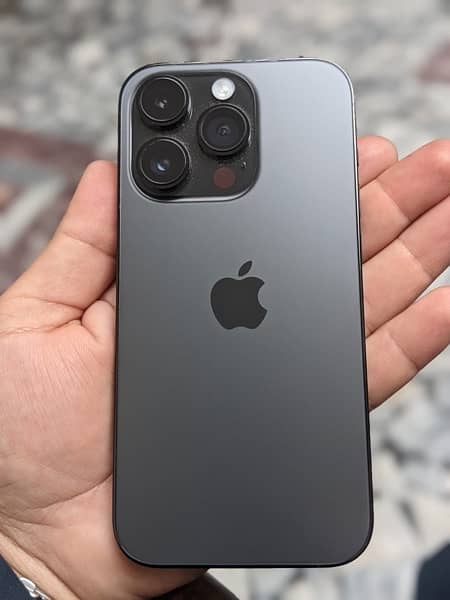 Apple iphone 14 pro 4