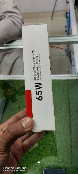 OnePlus Warp charge 65 w 1
