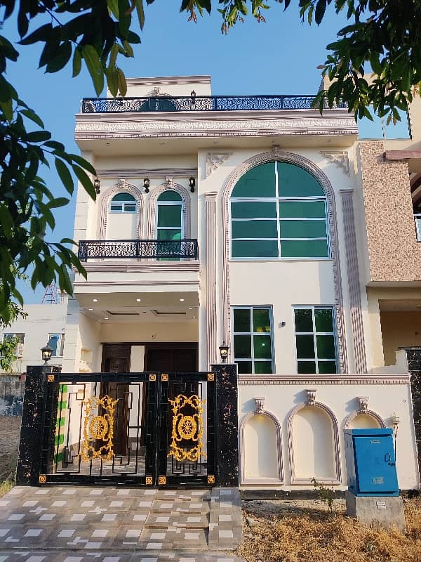 3 Marla House Sale B Block House No 440 Phase-2 LDA Approved Area A+ Material Use, Good Location House, Socaity New Lahore City. 1